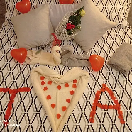 Nella Roccia אוסטוני